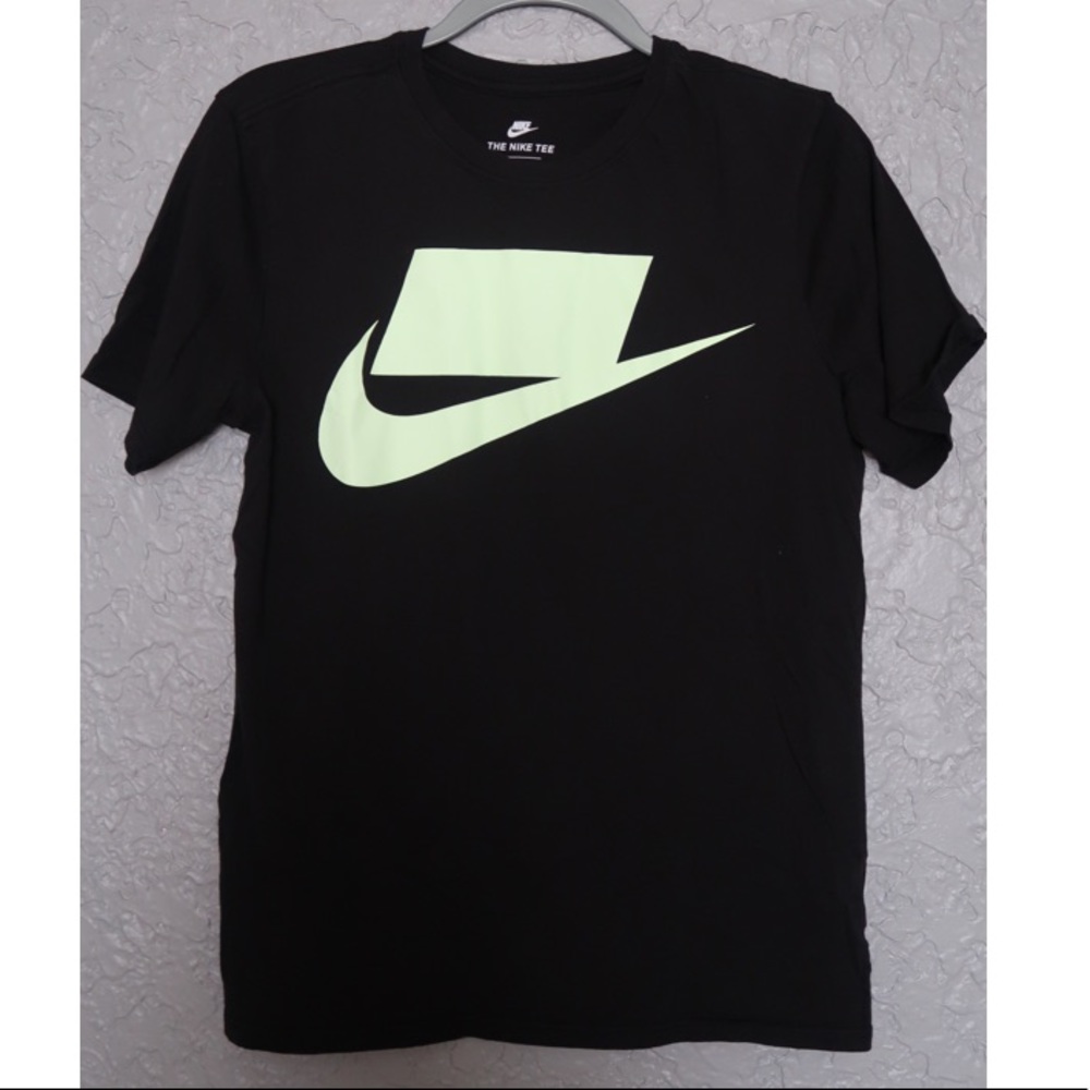 Nike T-Shirt
